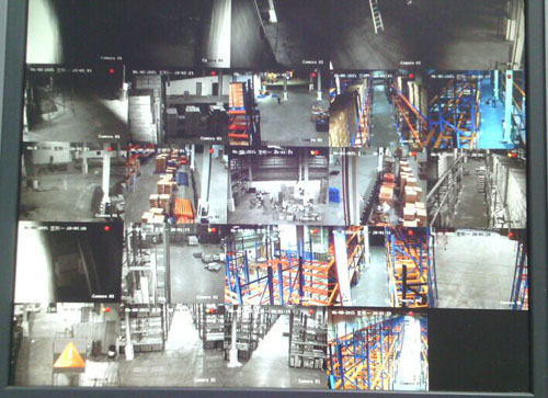 優(yōu)衣庫倉庫監(jiān)控安裝